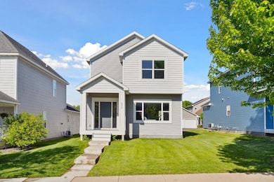 2908 Mark Twain Dr, Chaska, MN 55318 - photo 3