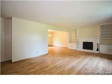 6005 Bay Pine Dr, Louisville, KY 40219 - photo 4