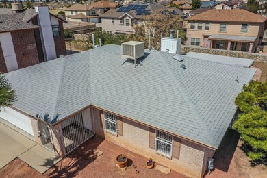 13981 Veny Webb St, Horizon City, TX 79928 - photo 7