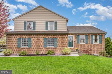 702 W Shady Ln, Enola, PA 17025 - photo 3