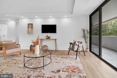 Alexandria Knolls West unit 602, Alexandria, VA 22304 - photo 3