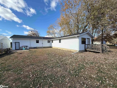 306 Franklin 5th St, Donnellson, IA 52625 - photo 4