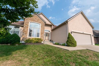 828 S Cobble Creek Blvd, Nixa, MO 65714 - photo 2