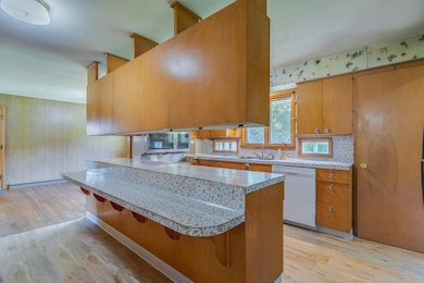 19_601N4thSt_Kitchen7_mls