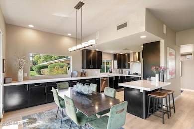 7424 N San Manuel Rd, Scottsdale, AZ 85258 - photo 3