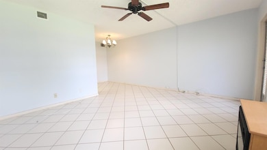 215 Canterbury J unit 2150, West Palm Beach, FL 33417 - photo 5