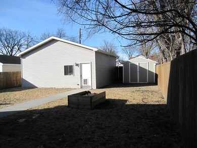 Detached Garage
