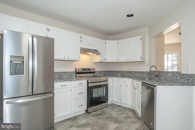 8324 Bluebird Way unit 17, Lorton, VA 22079 - photo 7