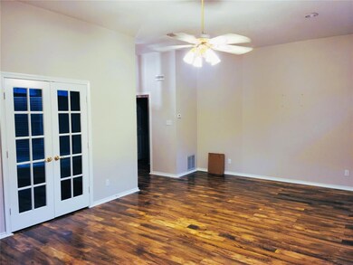 508 Valleyridge Ct, Decatur, TX 76234 - photo 4