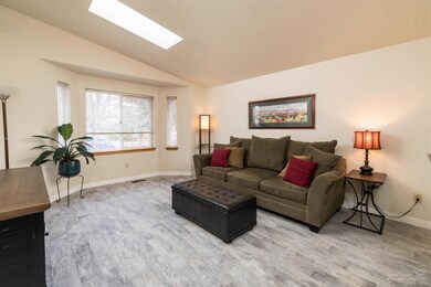 1707 NE Meerkat Ave, Bend, OR 97701 - photo 6