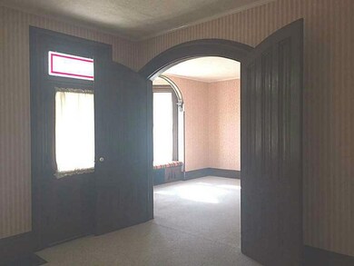 115 E Normal St, Edinboro, PA 16412 - photo 2