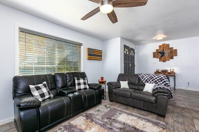 4381 Silverado Ct, Rosamond, CA 93560 - photo 5