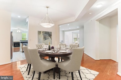 310 High Gables Dr unit 402, Gaithersburg, MD 20878 - photo 4