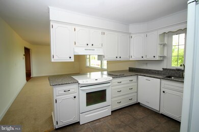 27000 Clarksburg Rd, Damascus, MD 20872 - photo 7