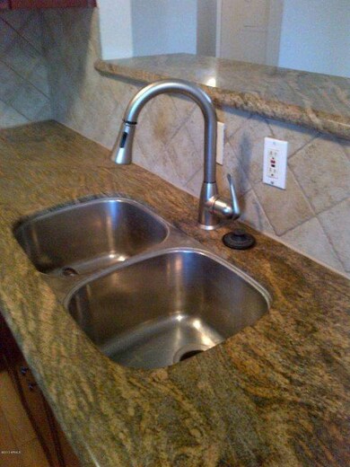 12thStkitchensink