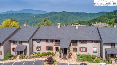 136 Mayview Manor Ct unit G, Blowing Rock, NC 28605 - photo 3