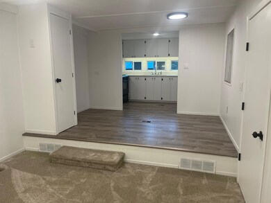 425 Calef Hwy, Epping, NH 03042 - photo 2