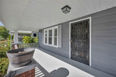 1128 W 11th St, Lorain, OH 44052 - photo 3