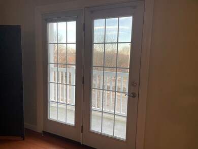 5 Woodman Way unit 304, Newburyport, MA 01950 - photo 4