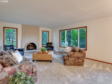 17681 Leafy Ln, Lake Oswego, OR 97034 - photo 5