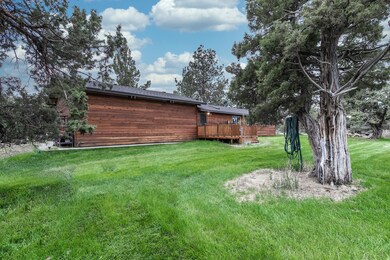 22938 Yucca Ct, Bend, OR 97701 - photo 3