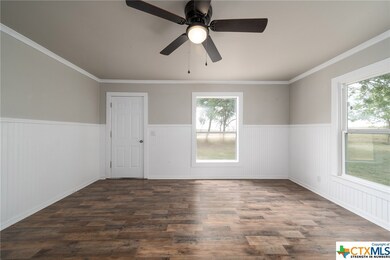 7700 Bottoms Rd, Troy, TX 76579 - photo 7