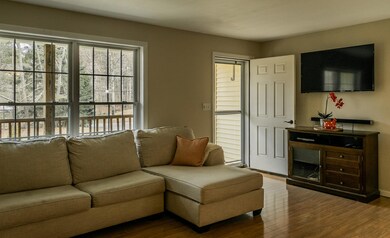 07-living room 2