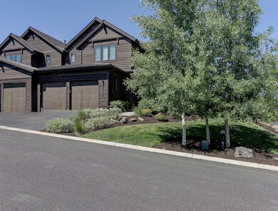 61347 Kindle Rock Loop Front Exteriors-6