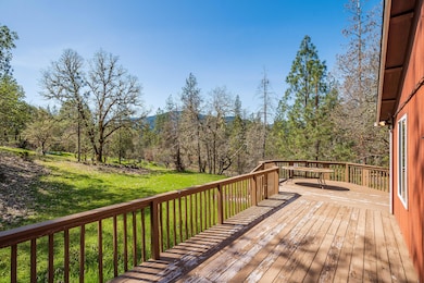 2850 E Evans Creek Rd, Rogue River, OR 97537 - photo 5