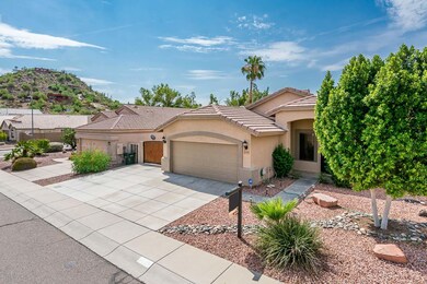 2139 W Wahalla Ln - MLS-6