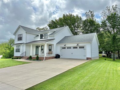 640 Braning Dr, Farmington, MO 63640 - photo 2