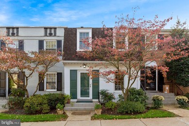 3524 Hamlet Place, Chevy Chase, MD 20815 - photo 4