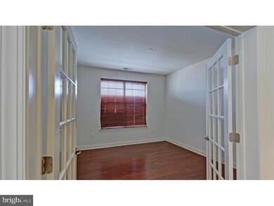 8 Wesley Dr, Swedesboro, NJ 08085 - photo 2