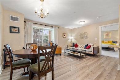 12 Russell Rd unit 207, Wellesley, MA 02482 - photo 4