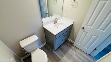 1151 Cross Creek Cir unit H, Greenville, NC 27834 - photo 5