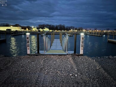 1963 NE Catawba Rd unit 531, Port Clinton, OH 43452 - photo 5