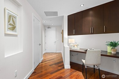 Azur unit S-403, Seattle, WA 98121 - photo 3