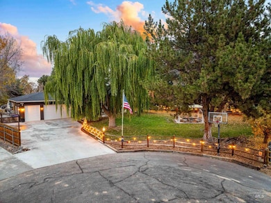 1160 W Hialeah Cir, Eagle, ID 83616 - photo 2