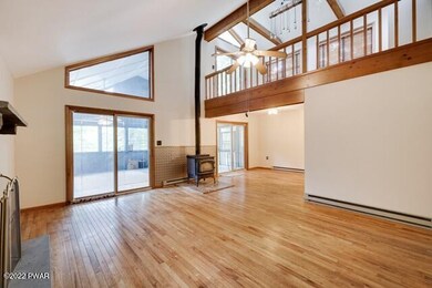 356 Tinkwig Dr, Hawley, PA 18428 - photo 7