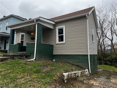 134 Spring Ave, Mingo Junction, OH 43938 - photo 2