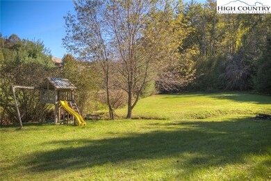 230 Brady Ln, Deep Gap, NC 28618 - photo 4