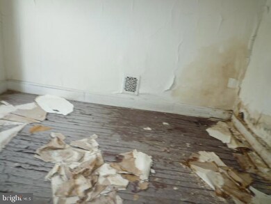 903 Appleton St, Baltimore, MD 21217 - photo 6