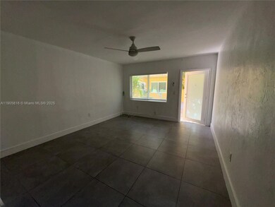 75 Washington Ave unit 10, Miami Beach, FL 33139 - photo 6