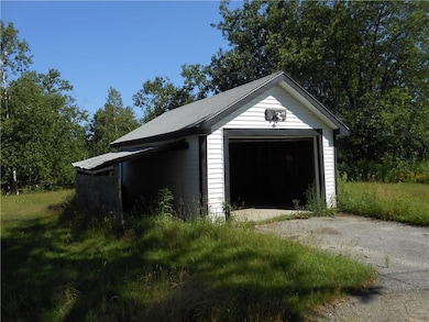 331 Old Brunswick Rd, Gardiner, ME 04345 - photo 4