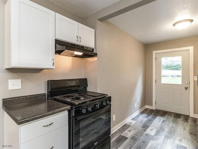 2919 1st St, Des Moines, IA 50313 - photo 6
