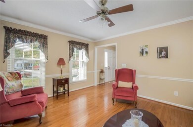 4004 Red Oak Ct, High Point, NC 27265 - photo 6