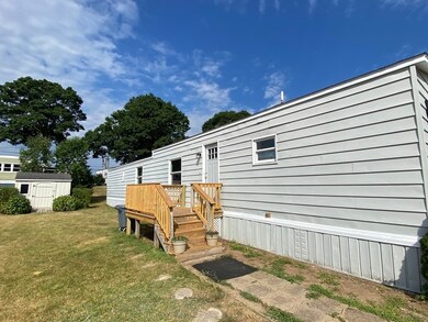 29 Holly Rd, Taunton, MA 02780 - photo 3