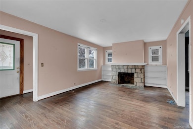 32 Tibbetts Rd, Yonkers, NY 10705 - photo 2