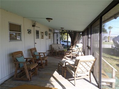 SCREENED PORCH