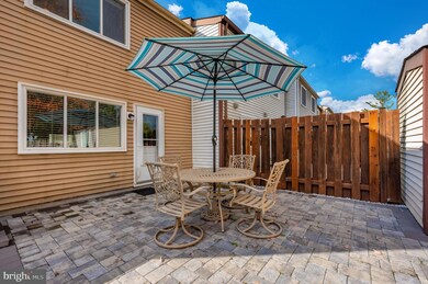 7198 Glenmeadow Ct, Frederick, MD 21703 - photo 5